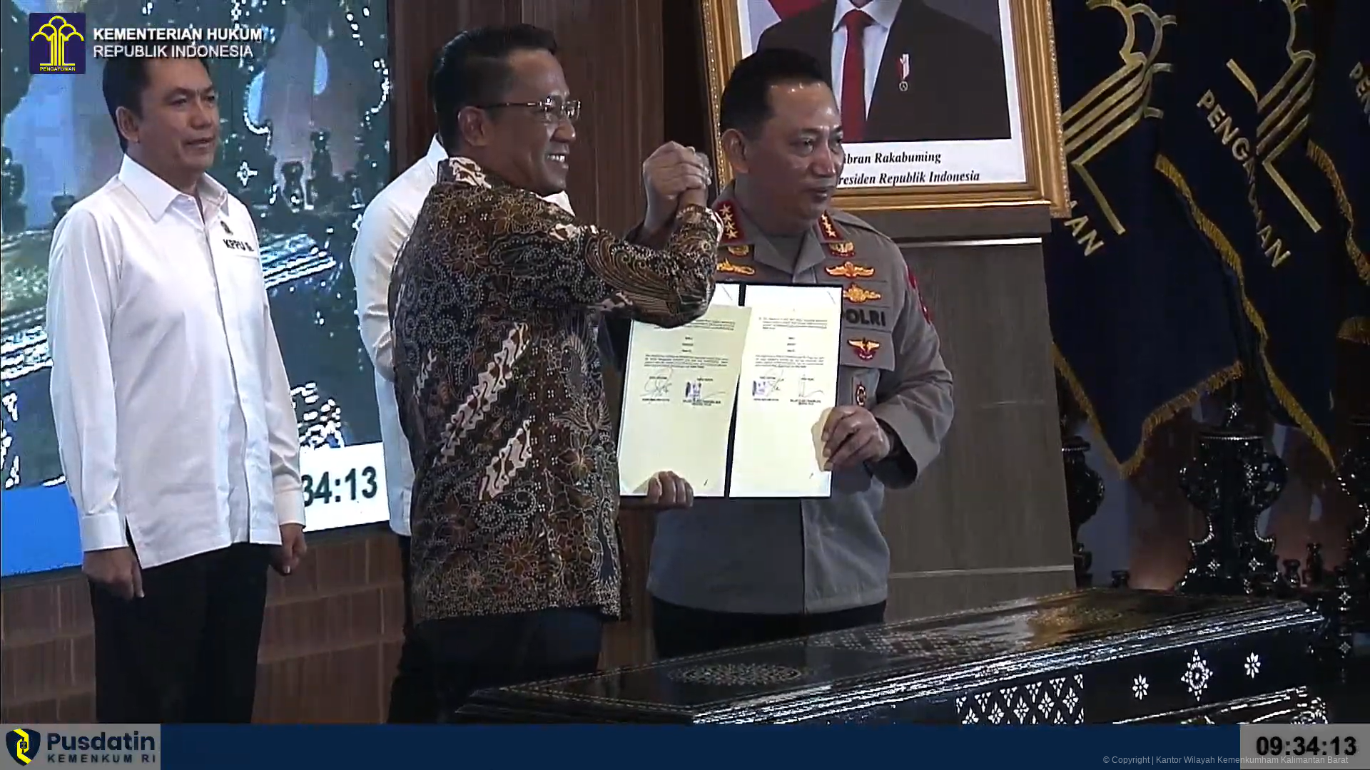 1 Penandatangan Nota Kesepahaman Bersama