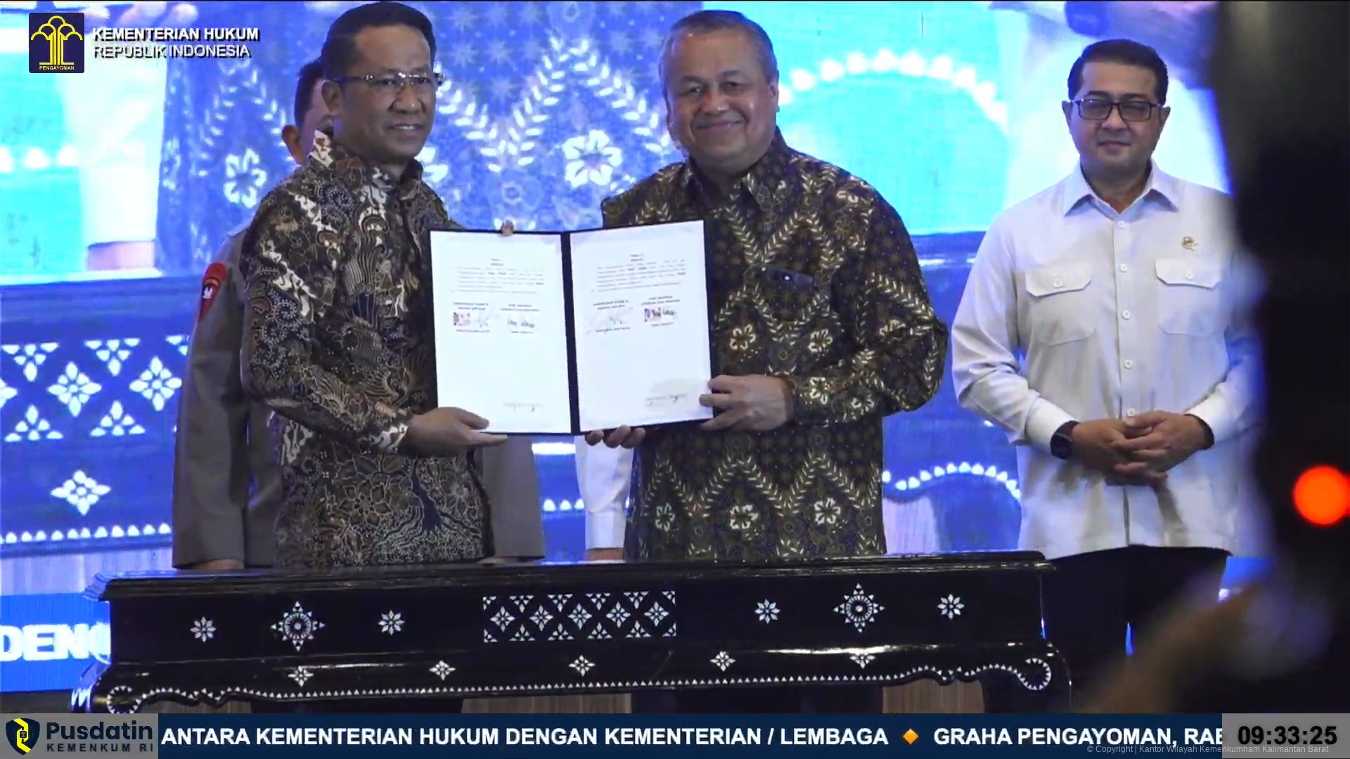 7 Penandatangan Nota Kesepahaman Bersama