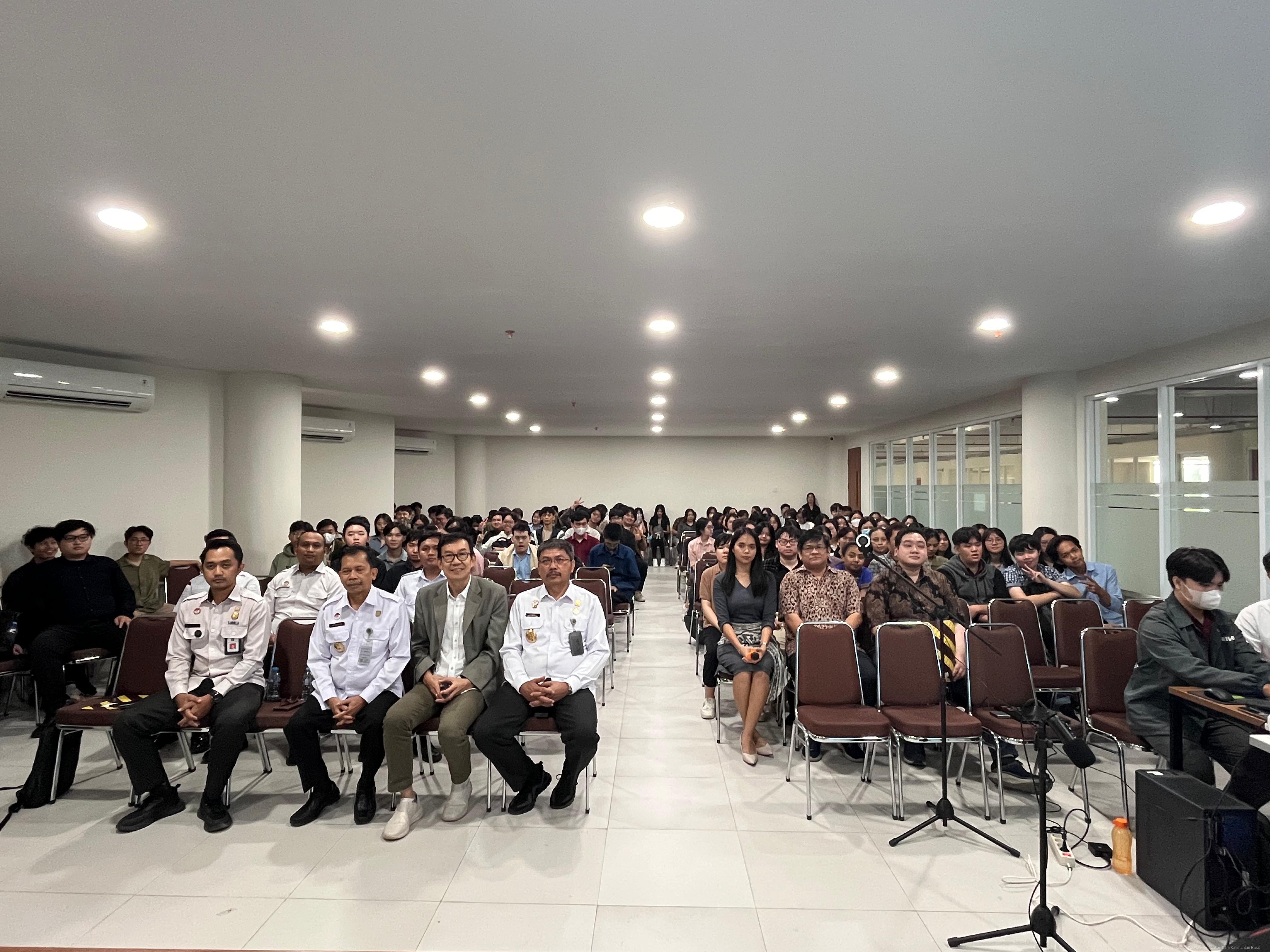 WhatsApp Image 2025 05 14 at 18.04.22