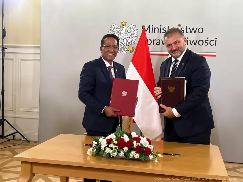 10501895ef9a8f20ddaa579dc8c0e533 photo 2025 09 19 18 30 45