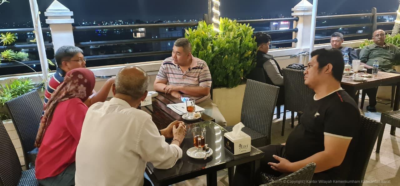 WhatsApp Image 2025 10 21 at 18.13.27