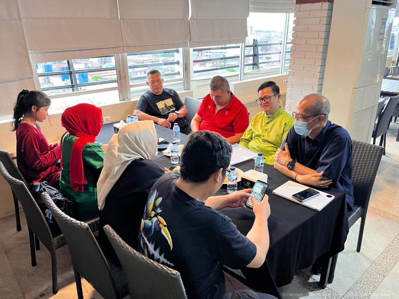 WhatsApp Image 2025 10 23 at 18.14.50