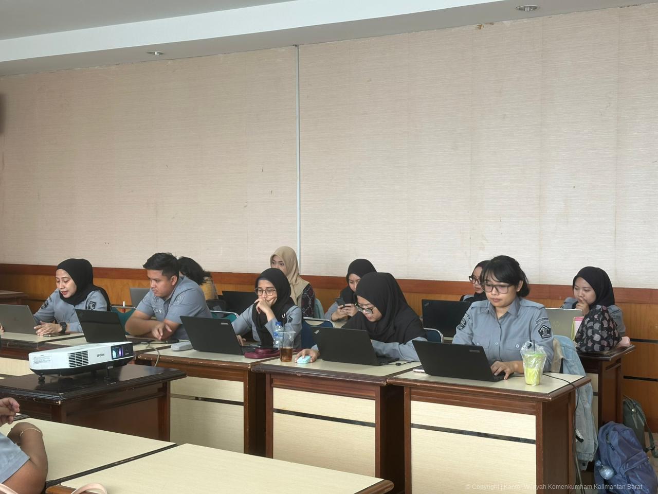 WhatsApp Image 2025 12 03 at 00.34.42