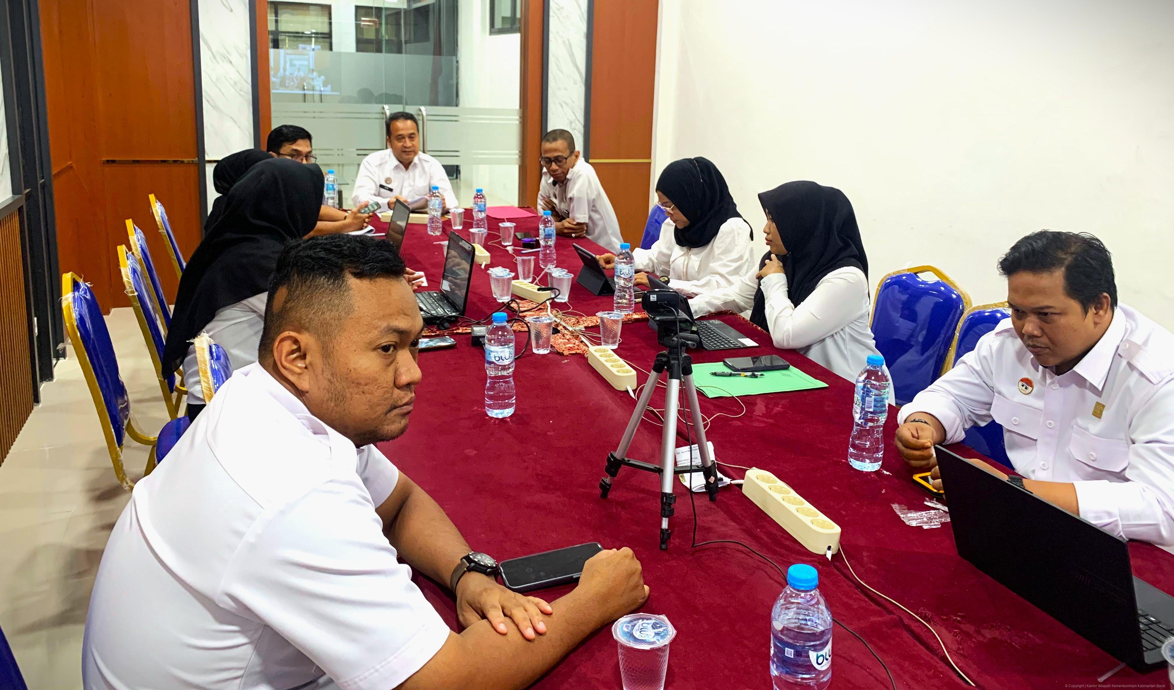 WhatsApp Image 2025 12 10 at 15.17.04