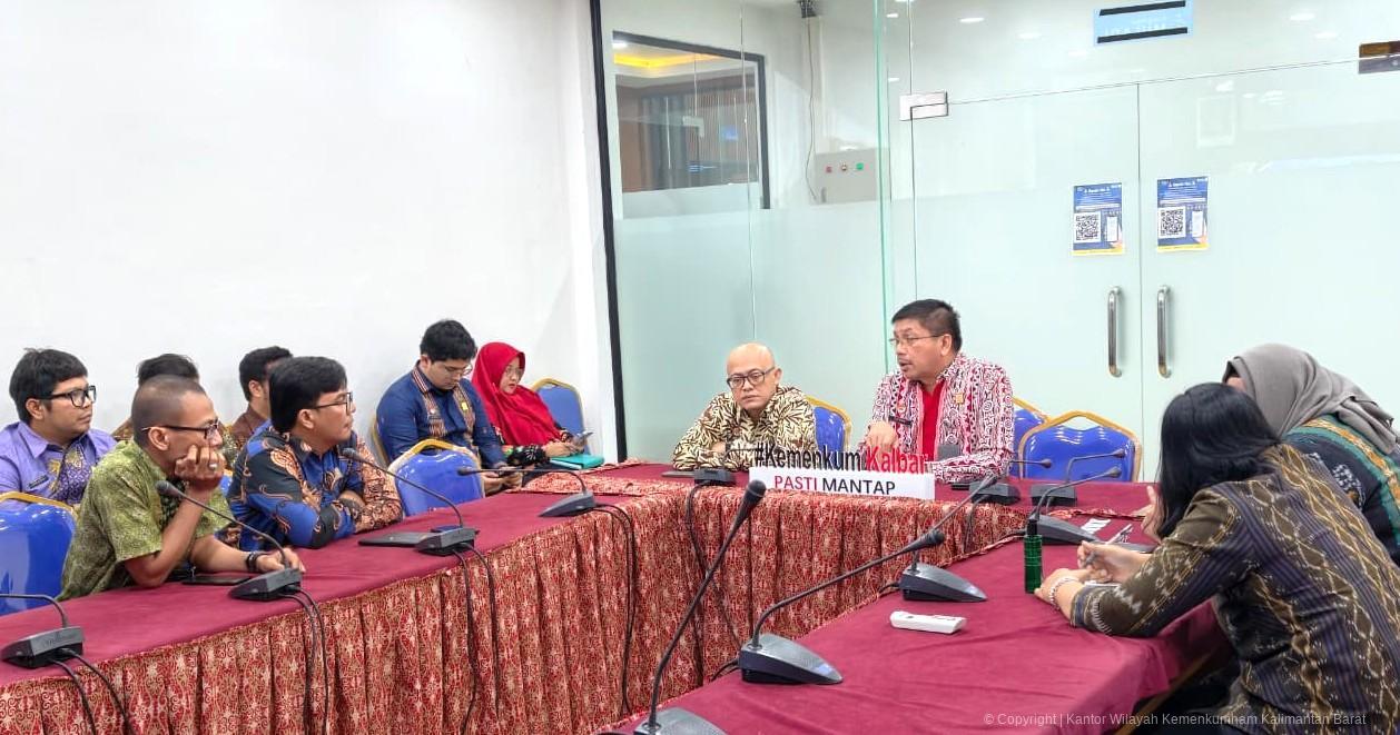 Perkuat Pengawalan Regulasi Daerah, Kanwil Kemenkum Kalbar Bentuk Pokja Perancang di Seluruh Wilayah